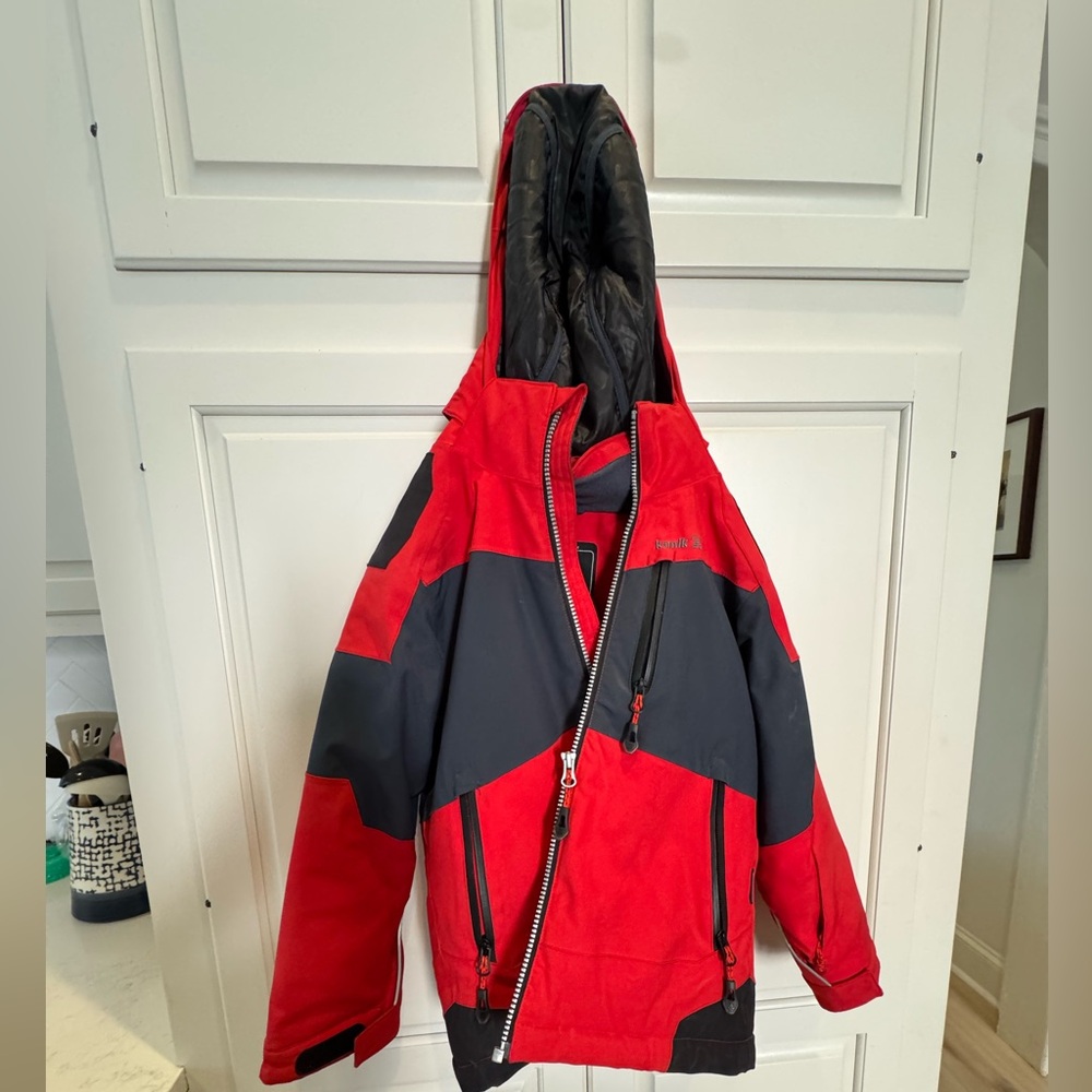 Youth Ski Jacket - Kamik Red & Black Size 6
